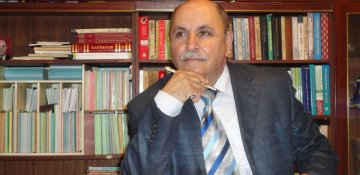 Valideyn nüfuzu - Akif Abbasov yazır