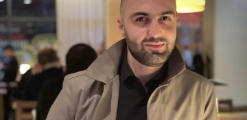 Dünyada müsbətlər çoxdur, intihar çıxış yolu deyil - Ağa yazır